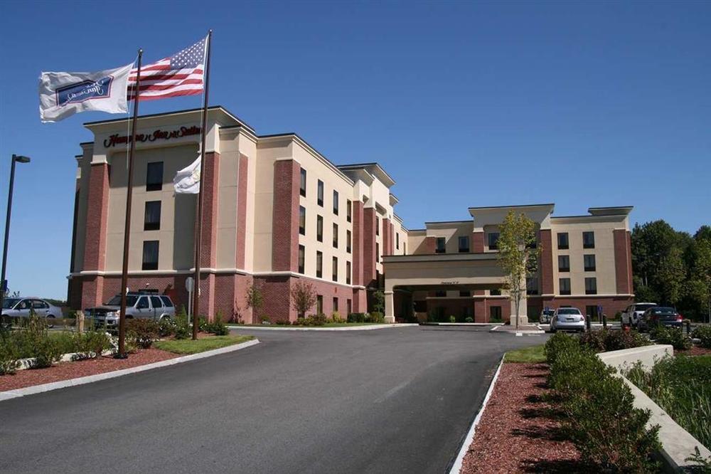 Hampton Inn & Suites Providence / Smithfield Esterno foto